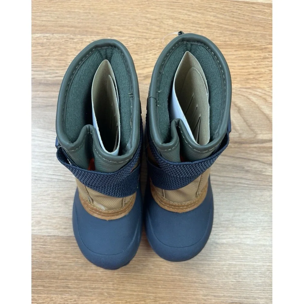 Carter's Lex Winter Snow Boots Toddler Boys Size 8 Water‎ Resistant NEW